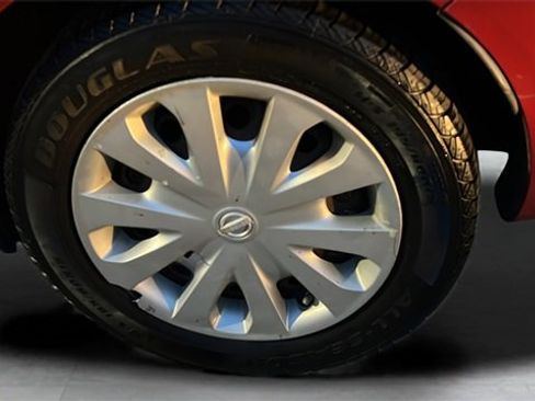 Used 2015 Nissan Versa Note S image 25