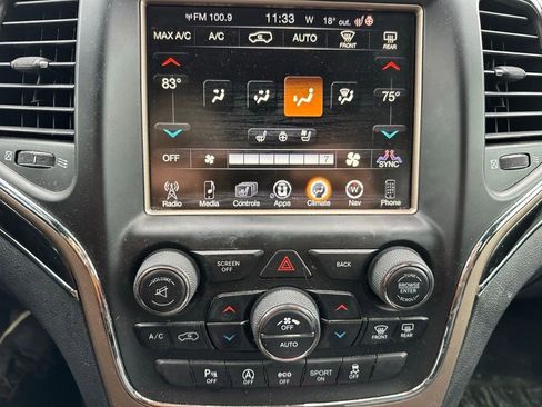 Used 2016 Jeep Grand Cherokee Limited 75th Anniversary image 19