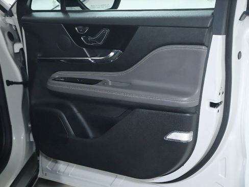 Certified 2023 Lincoln Corsair Reserve AWD/4WD image 33