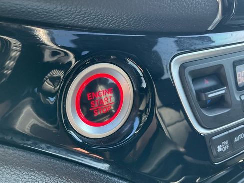 Used 2024 Honda Passport Black Edition image 4