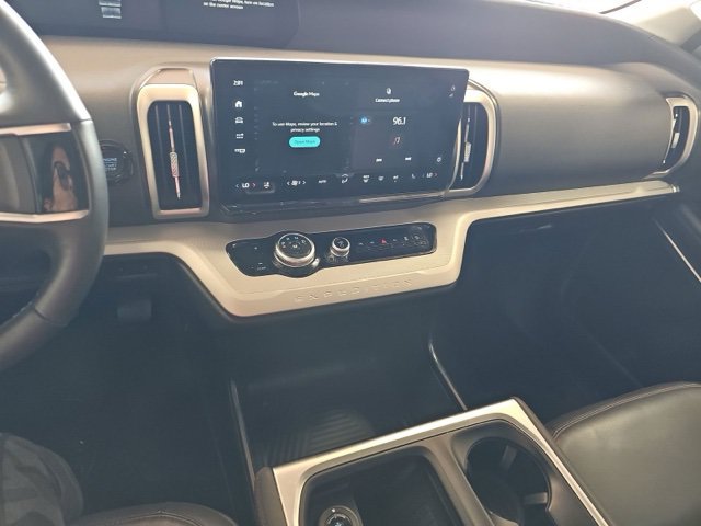Used 2025 Ford Expedition Active AWD/4WD image 11