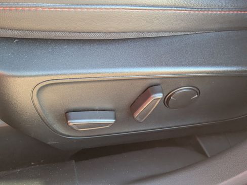 Used 2022 Ford Escape SEL w/ SEL Stealth AWD Package image 21