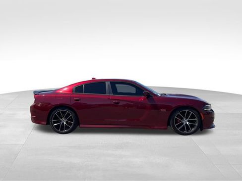 Used 2017 Dodge Charger R/T Scat Pack RWD image 6