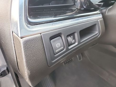 Certified 2022 Cadillac XT6 Luxury image 28