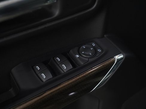 Used 2019 Chevrolet Silverado 1500 RST image 20