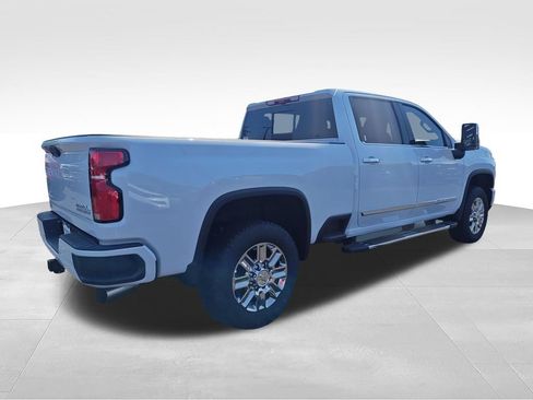 New 2026 Chevrolet Silverado 2500 High Country w/ High Country Premium Package AWD/4WD image 5