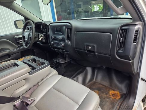 Used 2017 GMC Sierra 1500 4x4 Crew Cab image 2