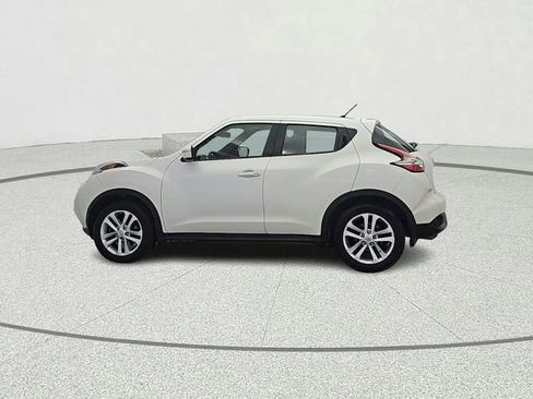Used 2015 Nissan Juke S image 4