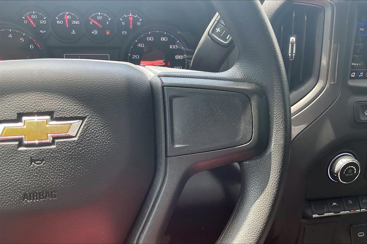 Used 2025 Chevrolet Silverado 1500 Custom w/ LPO, Dark Essentials Package AWD/4WD image 20