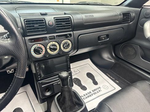 Used 2001 Toyota MR2 image 21