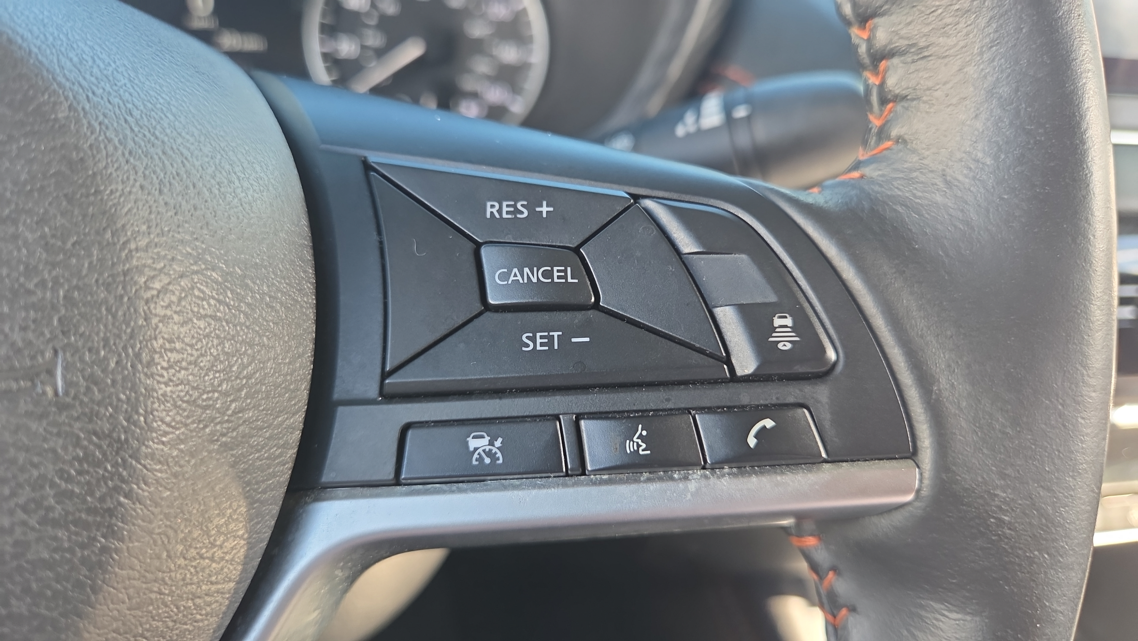 Used 2022 Nissan Sentra SR w/ Electronics Package FWD image 20