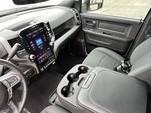 New 2026 RAM 2500 Warlock AWD/4WD image 24
