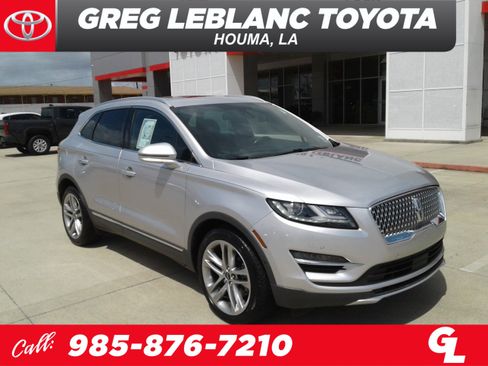 Used 2019 Lincoln MKC Reserve image 1