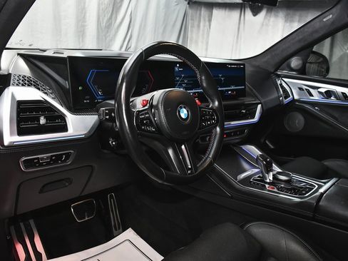 Used 2023 BMW XM image 26