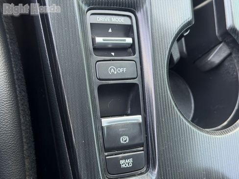 Used 2022 Honda Civic Sport image 31