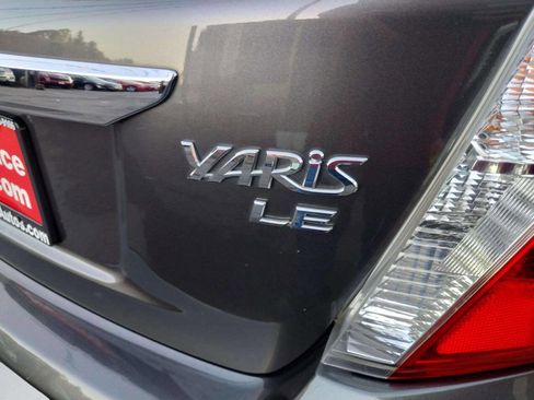 Used 2014 Toyota Yaris LE image 9