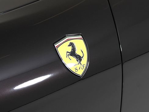 Certified 2024 Ferrari Roma Spider RWD image 4