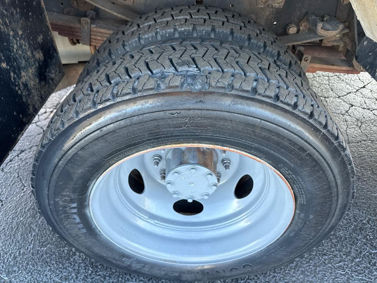 Used 2016 Ford F550 4x4 Regular Cab Super Duty image 9