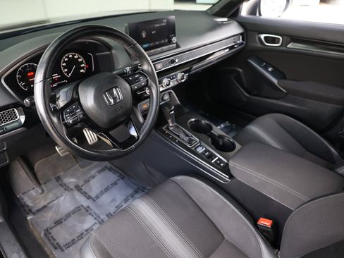 Used 2023 Honda Civic Sport image 6