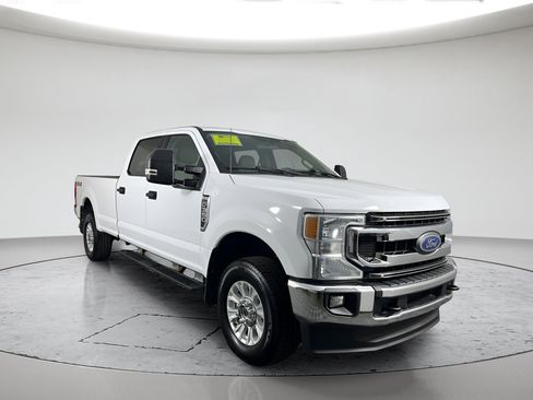 Used 2022 Ford F350 XLT w/ XLT Value Package AWD/4WD image 1