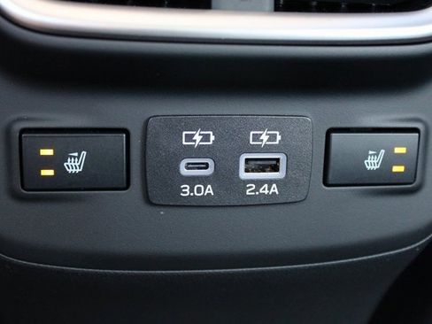 Used 2025 Subaru Legacy Limited image 29