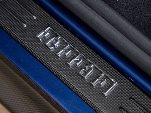 Used 2022 Ferrari SF90 Spider AWD/4WD image 29