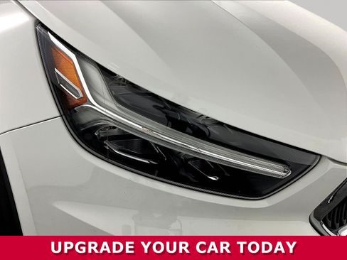 Used 2019 Volvo XC40 T5 Momentum AWD/4WD image 31
