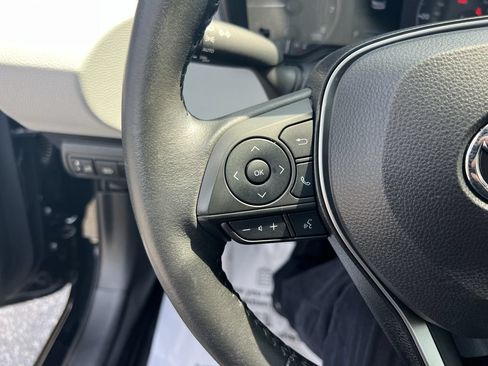 Used 2024 Toyota Corolla SE FWD image 19