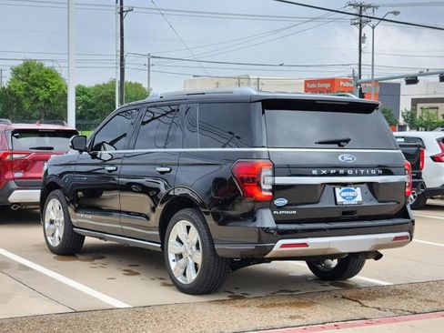Used 2023 Ford Expedition Platinum AWD/4WD image 4