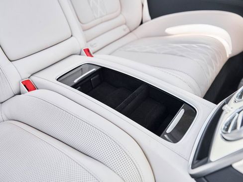 Used 2020 Mercedes-Benz S 560 4MATIC Coupe image 34