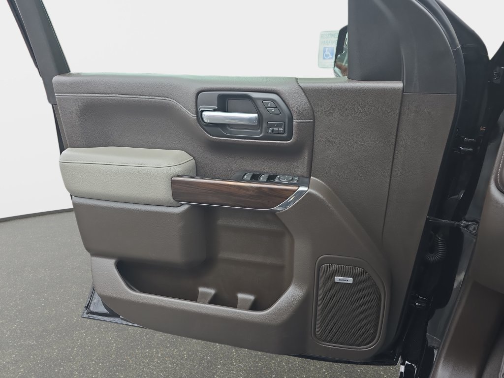 Used 2019 GMC Sierra 1500 SLT w/ SLT Convenience Package AWD/4WD image 28