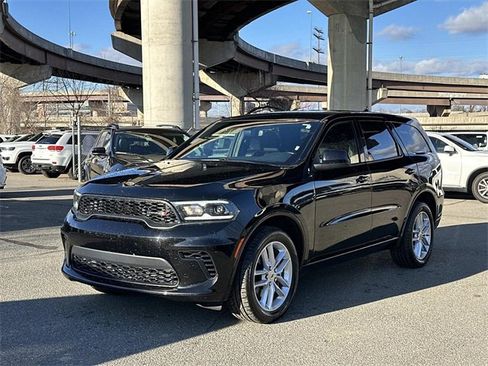 Certified 2023 Dodge Durango GT image 5