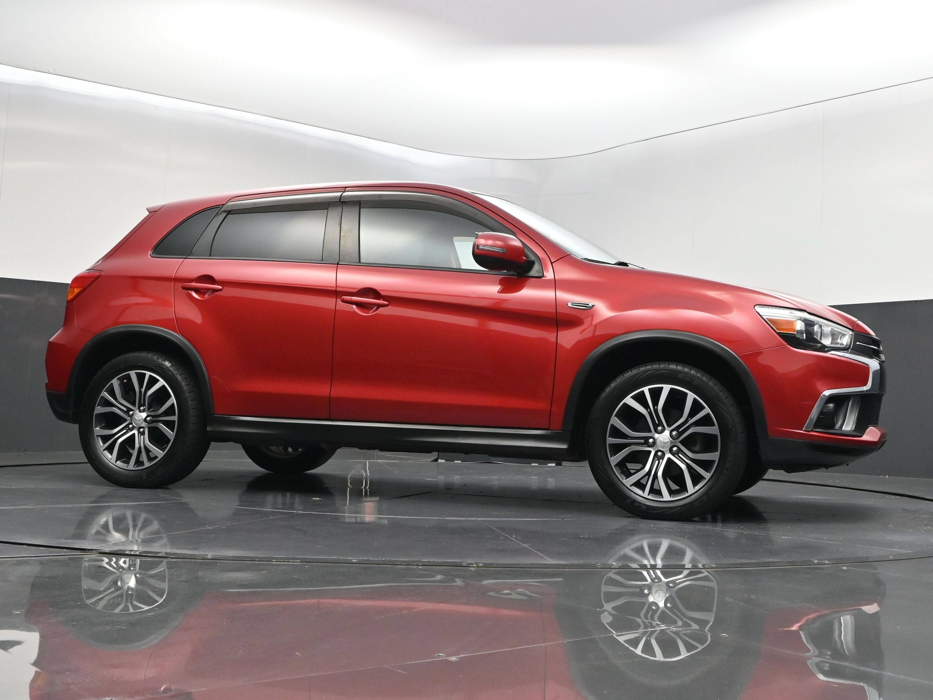 Used 2018 Mitsubishi Outlander Sport SE AWD/4WD image 43