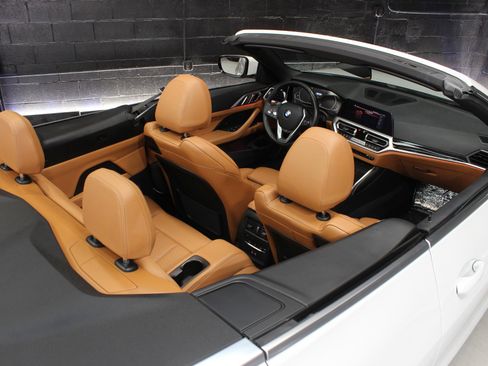 Used 2022 BMW 430i xDrive Convertible w/ Premium Package 2 image 40