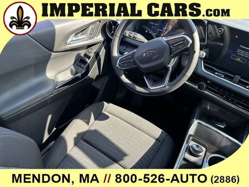 New 2026 Chevrolet Equinox LT AWD/4WD image 16