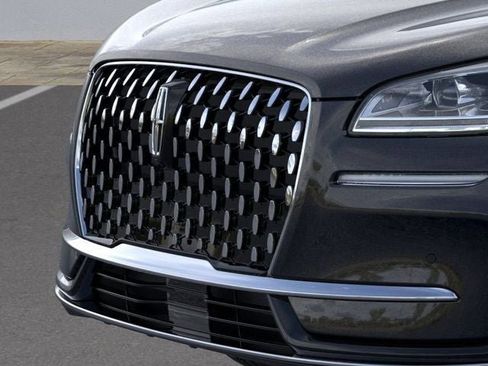 New 2026 Lincoln Corsair Reserve image 17