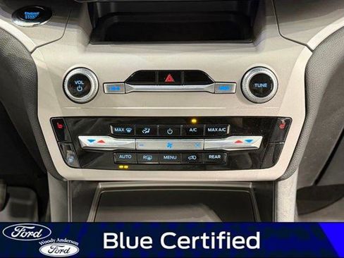 Certified 2023 Ford Explorer XLT w/ Equipment Group 202A AWD/4WD image 17