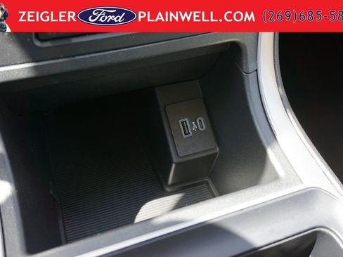 Used 2024 Ford Edge SE AWD/4WD image 19