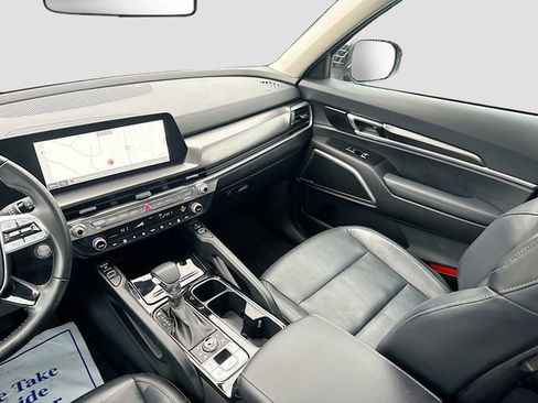 Certified 2023 Kia Telluride S w/ S Sunroof Package image 27