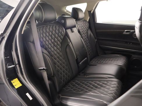 Used 2024 Genesis GV80 3.5T w/ Prestige Package image 37