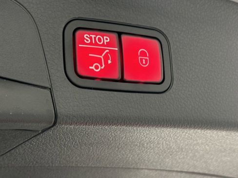 Certified 2024 Mercedes-Benz GLE 450 4MATIC image 21