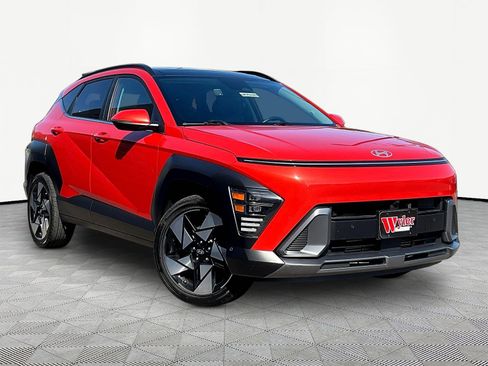 Certified 2024 Hyundai Kona Limited AWD/4WD image 3