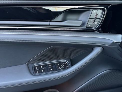 New 2026 Porsche Panamera 4 image 14