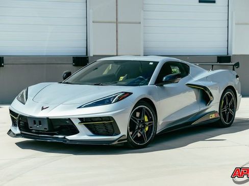 Used 2021 Chevrolet Corvette Stingray Premium Cpe w/ Z51 Performance Package image 60