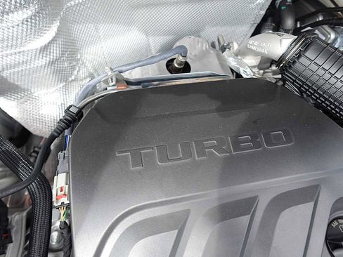 New 2026 Buick Envista Avenir FWD image 32