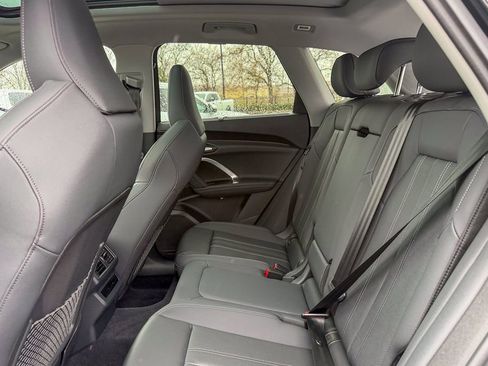 New 2025 Audi Q5 2.0T Premium Plus image 24