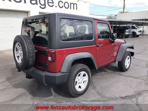 Used 2012 Jeep Wrangler Sport AWD/4WD image 8