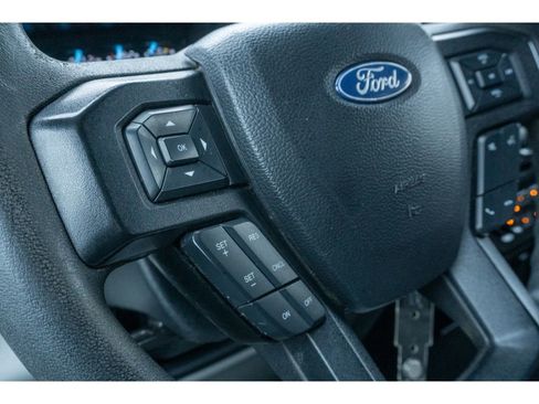 Used 2020 Ford F250 XLT w/ Snow Plow Prep Package image 23