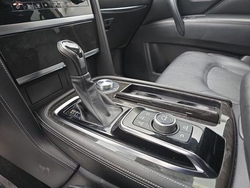 Used 2024 INFINITI QX80 Luxe image 39