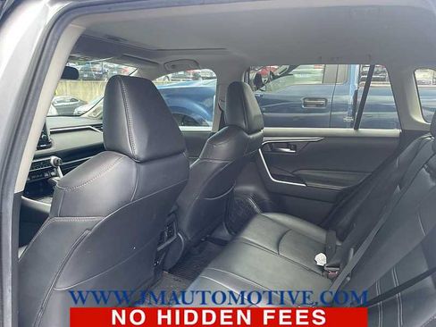 Used 2021 Toyota RAV4 XLE Premium AWD/4WD image 3